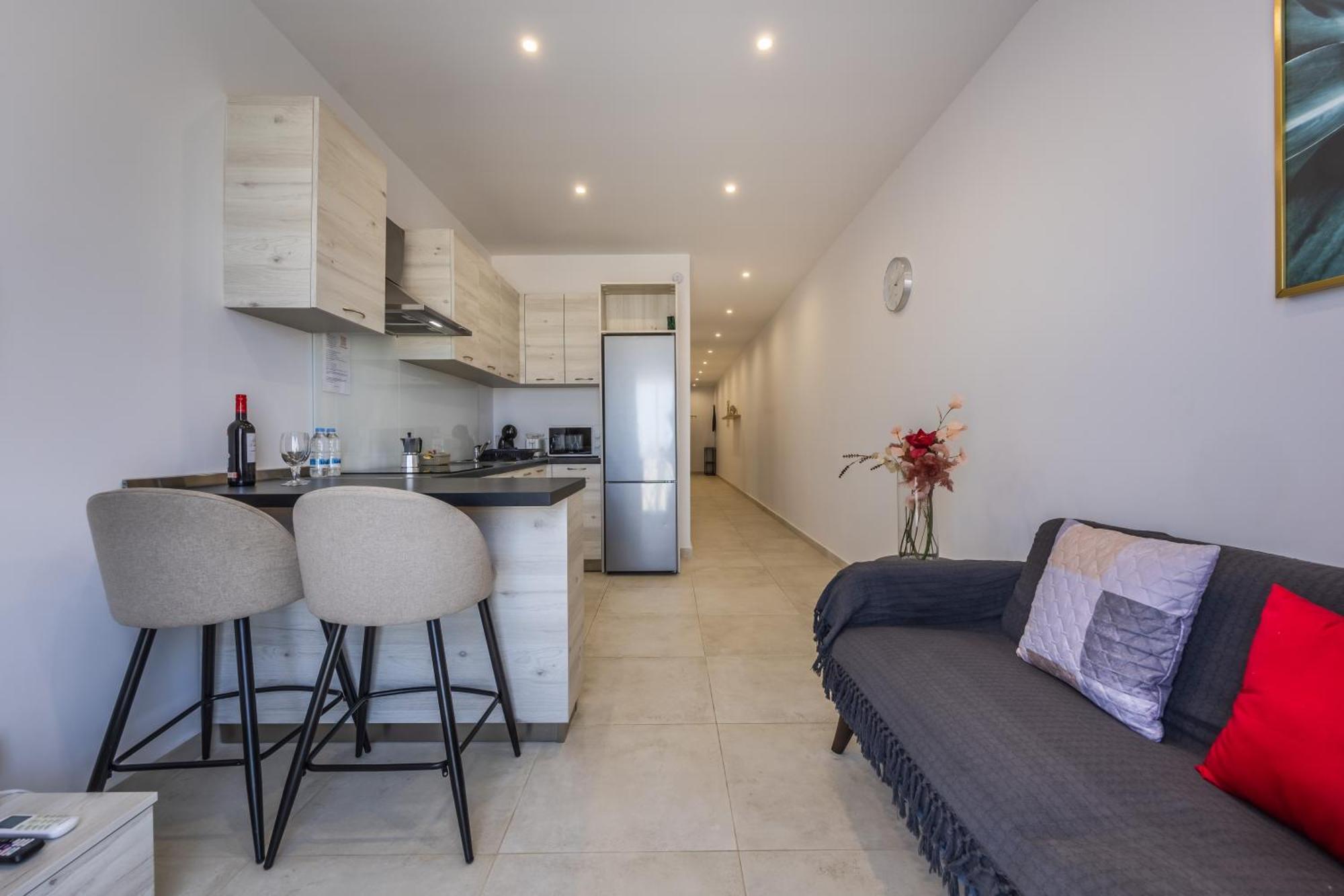 Ta Cetta Apartment 5 Min Walk From St Julians San Gwann Bagian luar foto