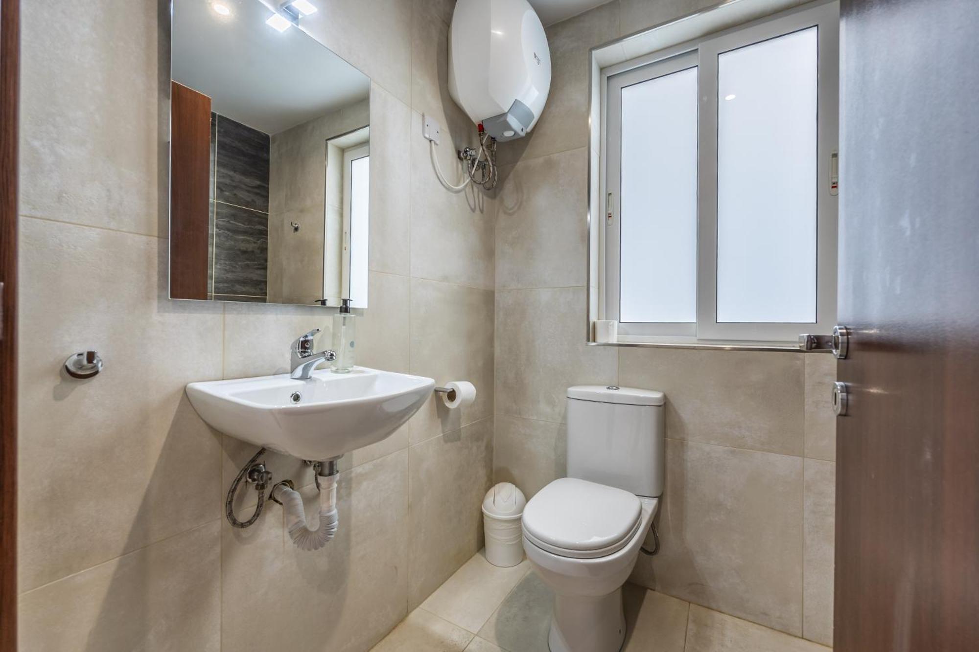Ta Cetta Apartment 5 Min Walk From St Julians San Gwann Bagian luar foto
